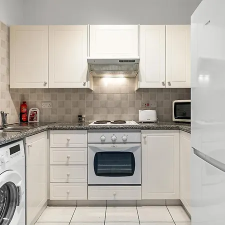 Iris Village 201 By Ezoria Paphos