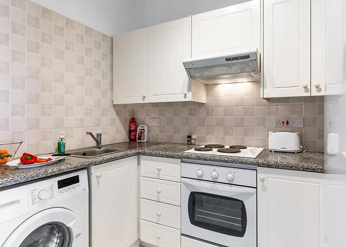 Iris Village 201 By Ezoria Paphos