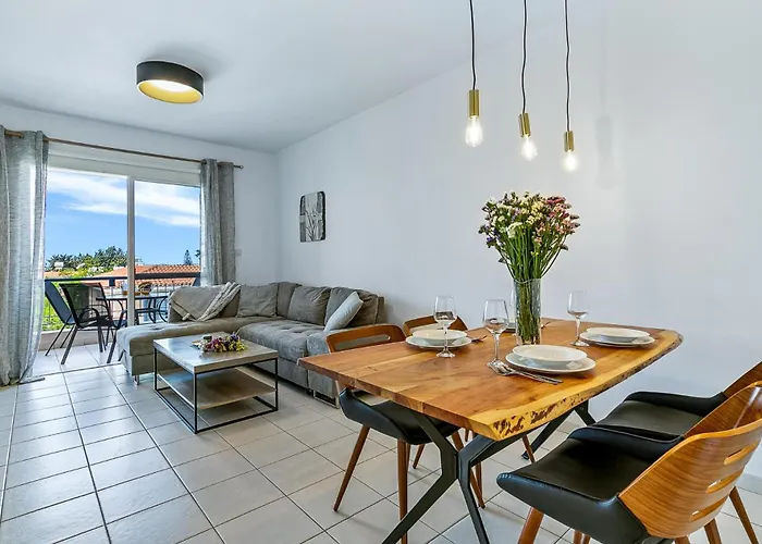 Iris Village 201 By Ezoria Apartmán *