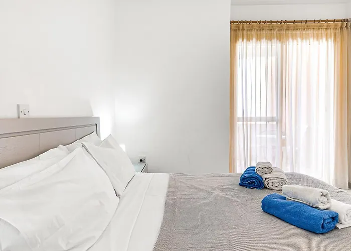 Iris Village 201 By Ezoria Apartmán